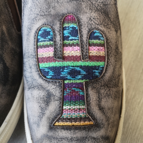 Roper Southwestern Cowboy Cowgirl Cactus Western Slip On athletic sneakers Shoes - Picture 2 of 10